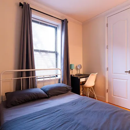 Modern Apartment By Central Park - 3 Br-2